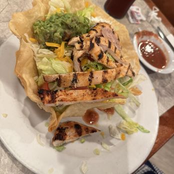 ButtercuP - Bbq Chicken Tortilla Salad - American Near Me - Concord, California