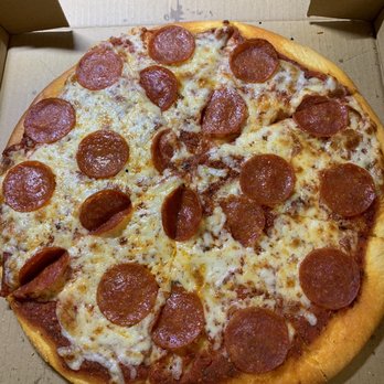 Chicago's Pizza - This crust pepperoni. Uninspired. - Pizza Near Me - San Antonio, Texas Chicago's Pizza - This crust pepperoni. Uninspired. - Pizza Near Me - San Antonio, Texas