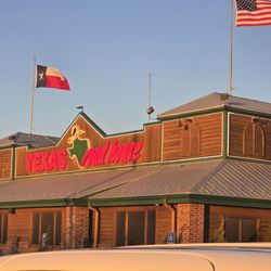 Texas Roadhouse - TEXAS ROAD HOUSE!!!