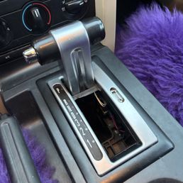This is gear shifter and the sleeve they broke This is gear shifter and the sleeve they broke