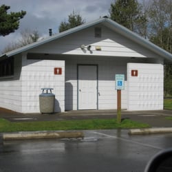 Grayland Beach State Park - Nice New Restrooms!