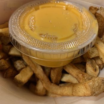 Donte's Pizzeria - Fresh Cut Cheese Fries - Pizza Near Me - Pittsburgh, Pennsylvania