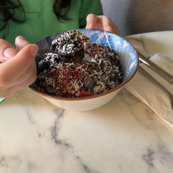 Blue Daisy - Greek yogurt bowl with fruit , honey, coconut, chia seeds . - Creperies Near Me - Santa Monica, California Blue Daisy - Greek yogurt bowl with fruit , honey, coconut, chia seeds . - Creperies Near Me - Santa Monica, California