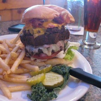 Pine Brook Inn - American Near Me - Cambridge, Minnesota