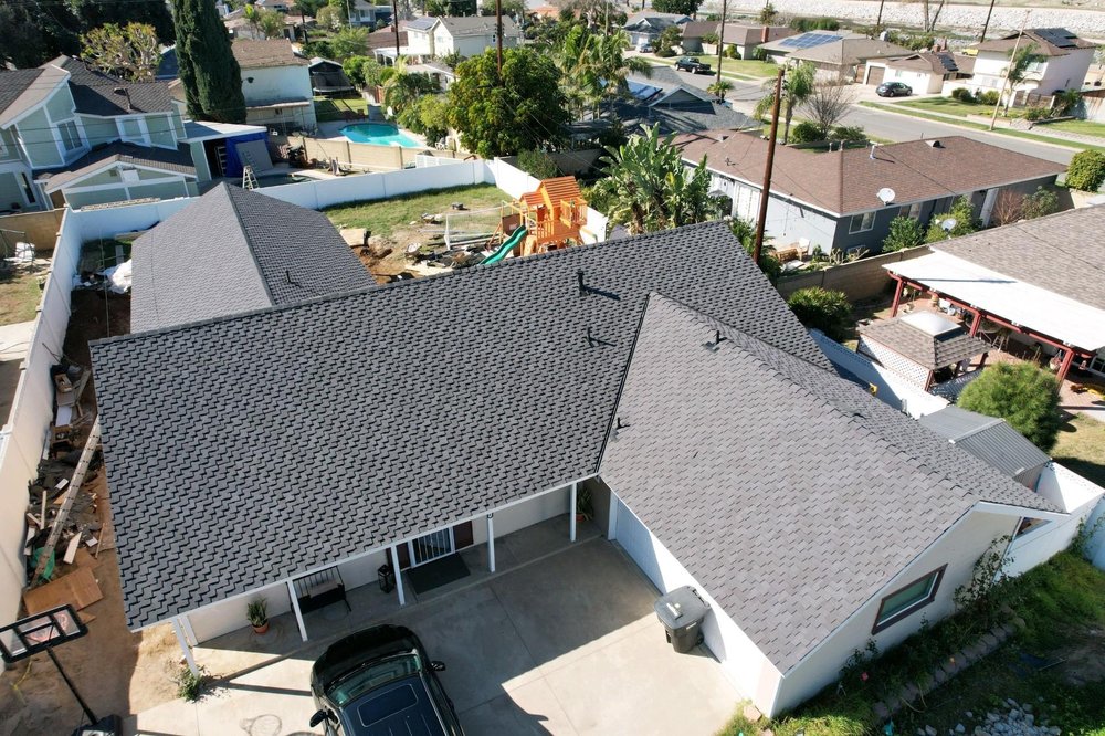 Slide of Terrazas Roofing