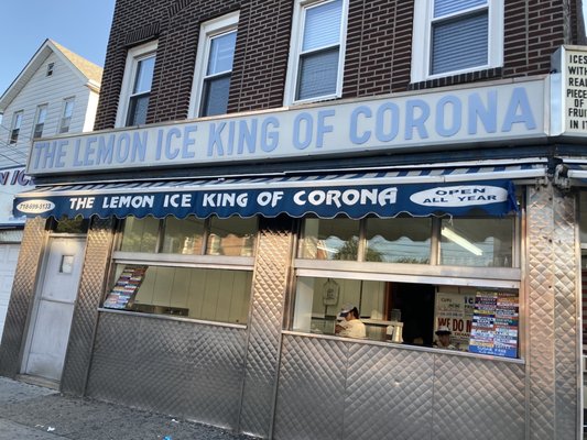 Benfaremo- The Lemon Ice King Of Corona by null