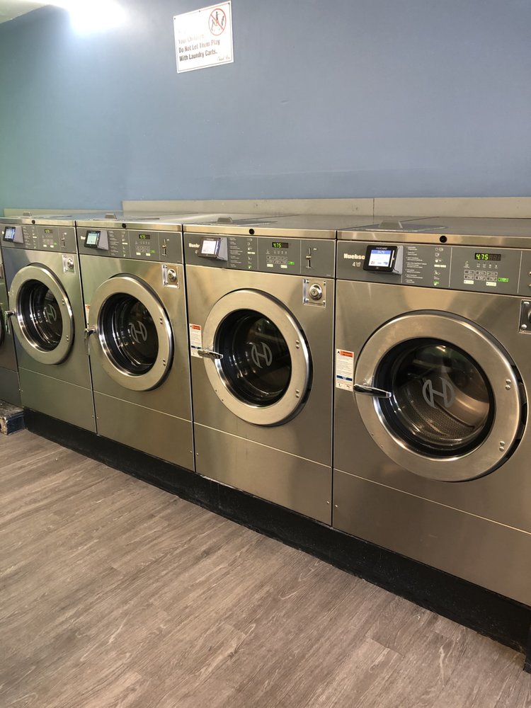 ROYAL LAUNDROMAT Updated September 2024 13 Photos 1420 Mulberry St, Scranton, Pennsylvania