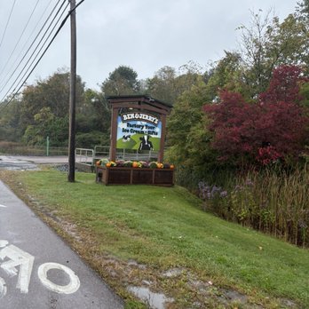 Ben & Jerry’s - Ice Cream & Frozen Yogurt Near Me - Waterbury, Vermont