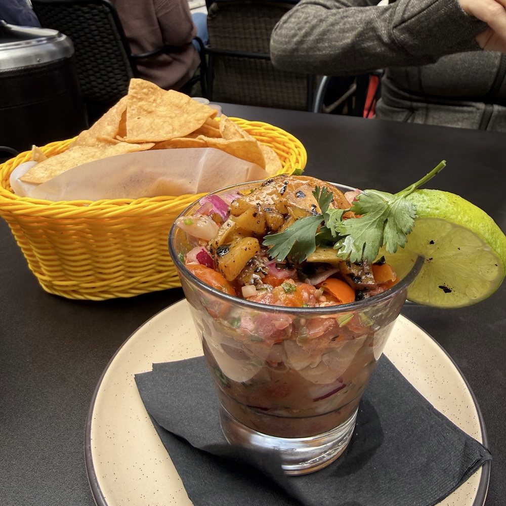 Hill & Vine - Cocktail Bars Near Me - Fredericksburg, Texas