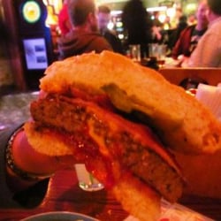 Creekside Pub & Brewery
