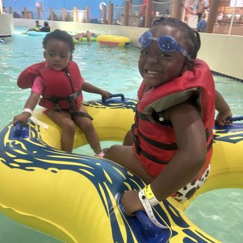 Great Wolf Lodge - Aaliyah and Laniyah enjoying the lazy river! - Water Parks Near Me - Gurnee, Illinois Great Wolf Lodge - Aaliyah and Laniyah enjoying the lazy river! - Water Parks Near Me - Gurnee, Illinois