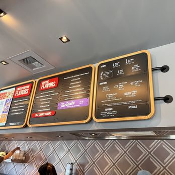 Salt & Straw - Menu - Ice Cream & Frozen Yogurt Near Me - Bellevue, Washington Salt & Straw - Menu - Ice Cream & Frozen Yogurt Near Me - Bellevue, Washington
