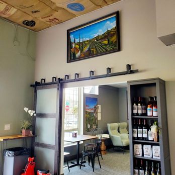 Filling Station Coffee & Bistro - Coffee & Tea Near Me - Renton, Washington