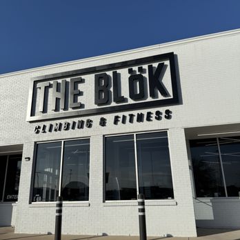 The Blok Climbing - Outside - Rock Climbing Near Me - Fort Worth, Texas The Blok Climbing - Outside - Rock Climbing Near Me - Fort Worth, Texas