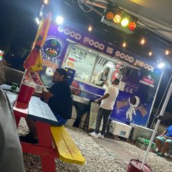 Galaxy Burger - Galaxy Burger food truck located @ 3006 Palm Beach Blvd, Fort Myers FL
