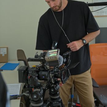 WaveMark Media - Setting audio levels. - Video/Film Production Near Me - San Diego, California WaveMark Media - Setting audio levels. - Video/Film Production Near Me - San Diego, California