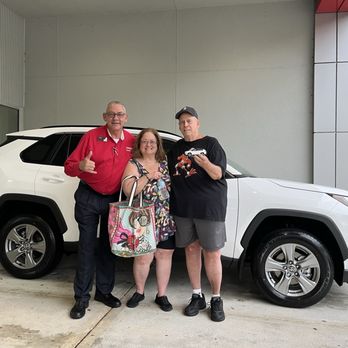 AutoNation Toyota Weston - Eddie is the best representative to get you in the right car at the Toyota in Weston AutoNation Toyota - Car Dealers Near Me - Davie, Florida AutoNation Toyota Weston - Eddie is the best representative to get you in the right car at the Toyota in Weston AutoNation Toyota - Car Dealers Near Me - Davie, Florida
