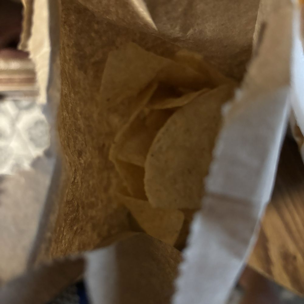 Los Inmortales Taqueria - 5 chips and nasty old looking sauce on fish tacos. Not good. - Tacos Near Me - Sacramento, California Los Inmortales Taqueria - 5 chips and nasty old looking sauce on fish tacos. Not good. - Tacos Near Me - Sacramento, California