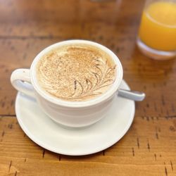 Bonjour Cafe