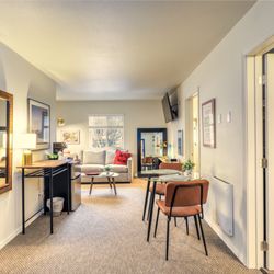 The Washington Private Suites - Suite 1, One bedroom
