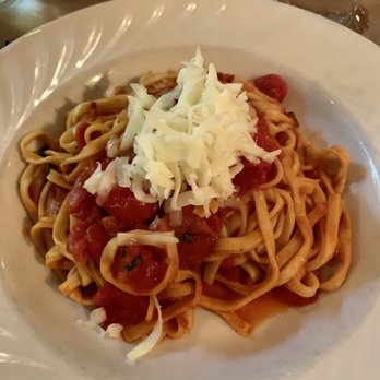 Strada In The Grove - Basic pasta with tomato sauce - Italian Near Me - Miami, Florida Strada In The Grove - Basic pasta with tomato sauce - Italian Near Me - Miami, Florida