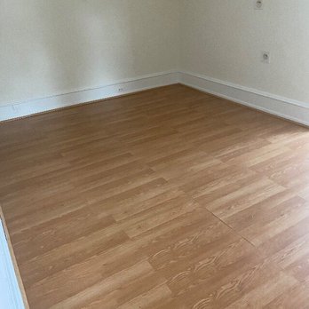 Sol Usa Cleaning - The Living room is spotless! Not a hair to be found! And I got a lot of hair! - Home Cleaning Near Me - Wayne, Pennsylvania Sol Usa Cleaning - The Living room is spotless! Not a hair to be found! And I got a lot of hair! - Home Cleaning Near Me - Wayne, Pennsylvania