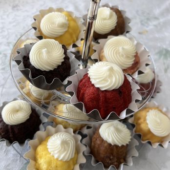 Nothing Bundt Cakes - Bakeries Near Me - Boca Raton, Florida Nothing Bundt Cakes - Bakeries Near Me - Boca Raton, Florida