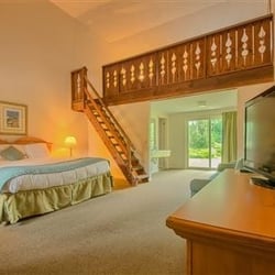 Sun and Ski Inn and Suites