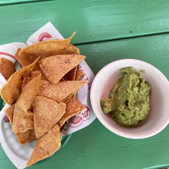 El Molino Central - Guacamole and Tortilla Chips - Mexican Near Me - Sonoma, California