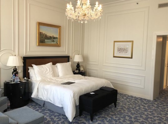 Four Seasons Hotel Prague by null