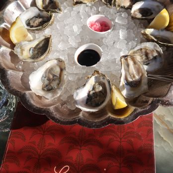 Legami - Dozen of Oysters - Italian Near Me - Charleston, South Carolina Legami - Dozen of Oysters - Italian Near Me - Charleston, South Carolina