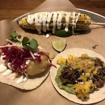 La Carnita - Mexican Near Me - Toronto, Ontario La Carnita - Mexican Near Me - Toronto, Ontario