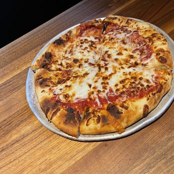 Yard House - Kids' pizza - New American Near Me - Concord, California