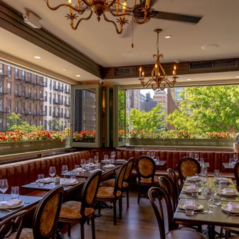Olio e Più - East Village - OLIO E PIÙ East Village - Italian Near Me - New York, New York Olio e Più - East Village - OLIO E PIÙ East Village - Italian Near Me - New York, New York