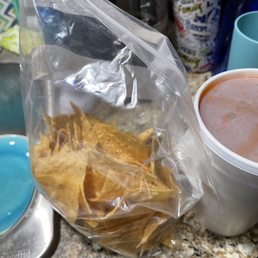 CHIPS/SALSA (16oz) CHIPS/SALSA (16oz)