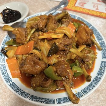 Peking Mandarin - Red Chili Chicken - Chinese Near Me - Chicago, Illinois