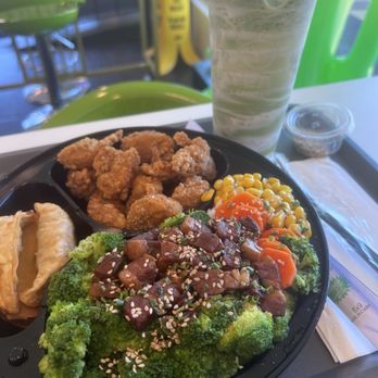E T Tea & Popcorn Chicken - Popcorn Chicken Bento & Matcha latte - Bubble Tea Near Me - Mesa, Arizona E T Tea & Popcorn Chicken - Popcorn Chicken Bento & Matcha latte - Bubble Tea Near Me - Mesa, Arizona