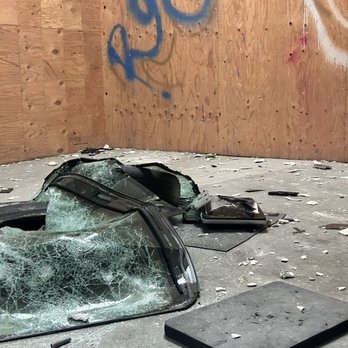 Smash Kingdom - Axe Throwing Near Me - Oakland, California Smash Kingdom - Axe Throwing Near Me - Oakland, California