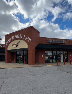 Silver Skillet Family Diner by null