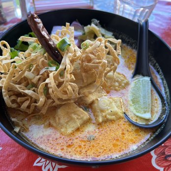 Pintoh Thai - Khao Soi Gai - Thai Near Me - Oakland, California Pintoh Thai - Khao Soi Gai - Thai Near Me - Oakland, California