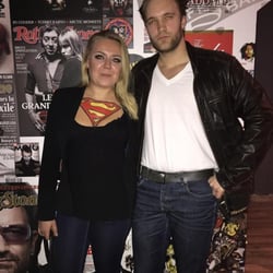Rockstar - Soirée déguisé Super Héro!!