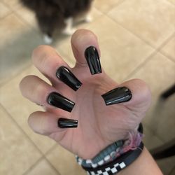 TNT Nails