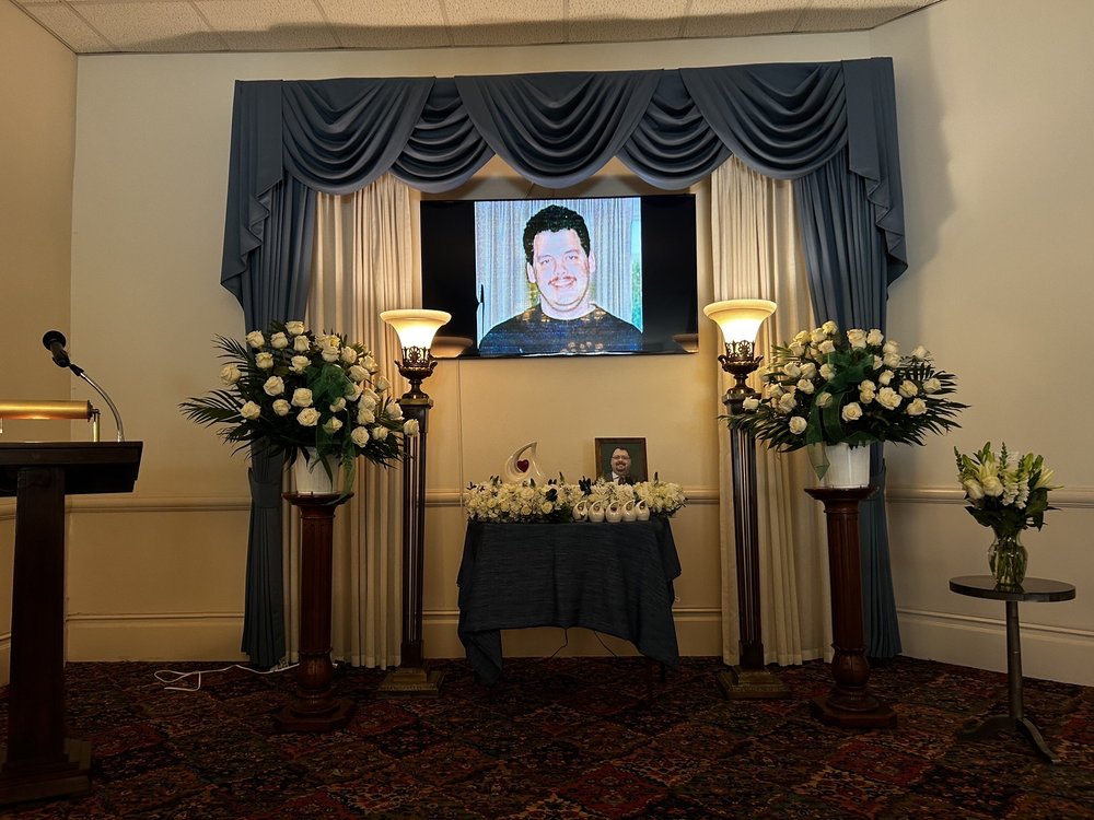 CRESTWOOD FUNERAL HOME AND CREMATION SERVICES - Updated May 2026 - 10