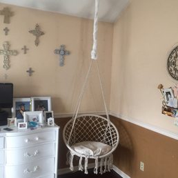 my perfect reading nook. my perfect reading nook.