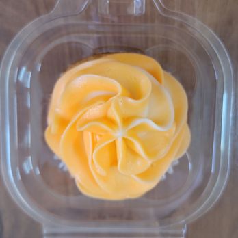 Good Food Bakery - Orange Creamsicle cupcake - Bakeries Near Me - Columbus, Ohio Good Food Bakery - Orange Creamsicle cupcake - Bakeries Near Me - Columbus, Ohio