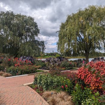 Chicago Botanic Garden - Crescent Garden - Botanical Gardens Near Me - Glencoe, Illinois Chicago Botanic Garden - Crescent Garden - Botanical Gardens Near Me - Glencoe, Illinois