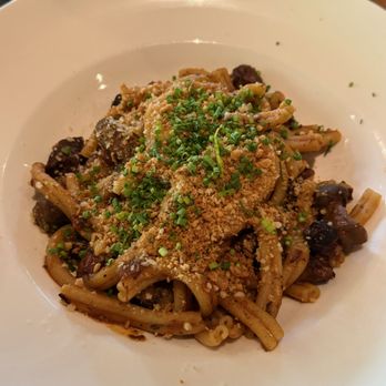 On Swann - short rib pasta - Bars Near Me - Tampa, Florida