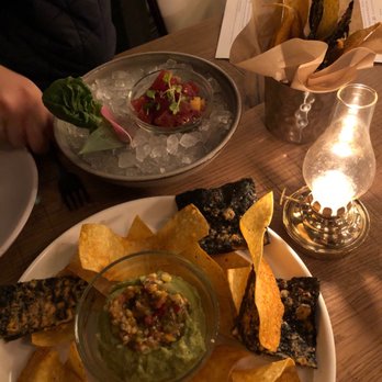SoCal Kitchen + Bar - Tuna Poke & guacamole - New American Near Me - Columbus, Ohio SoCal Kitchen + Bar - Tuna Poke & guacamole - New American Near Me - Columbus, Ohio