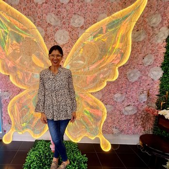 Gelato Amore Mio - Cute light up butterfly wings in the shop - Ice Cream & Frozen Yogurt Near Me - Downey, California Gelato Amore Mio - Cute light up butterfly wings in the shop - Ice Cream & Frozen Yogurt Near Me - Downey, California