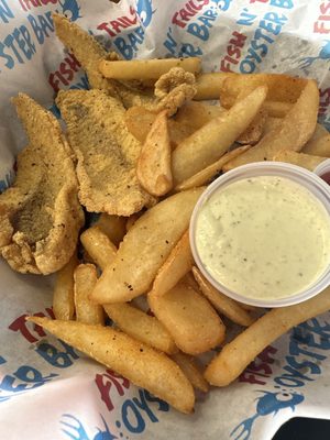 Fish n Tails Oyster Bar by null